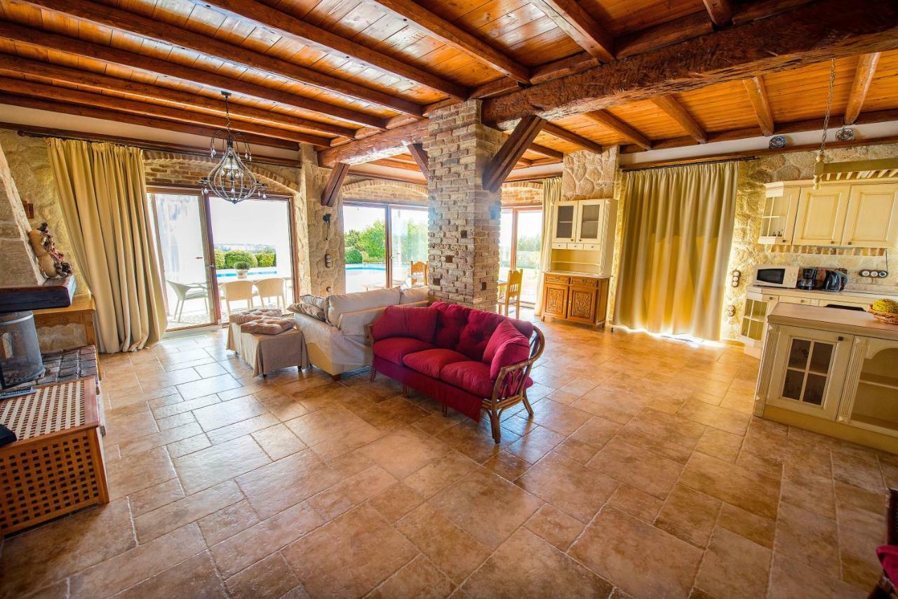 Villa Petrino Halikounas Экстерьер фото