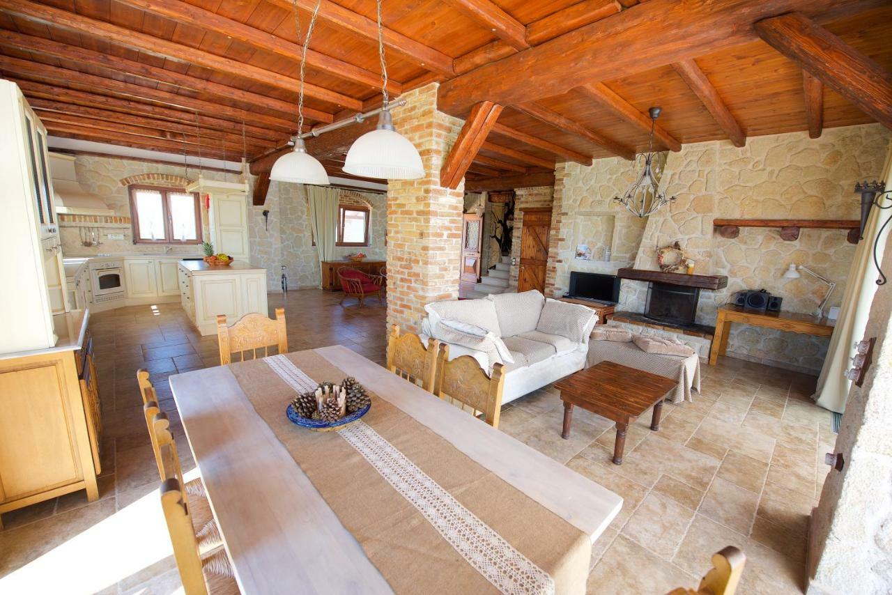 Villa Petrino Halikounas Экстерьер фото